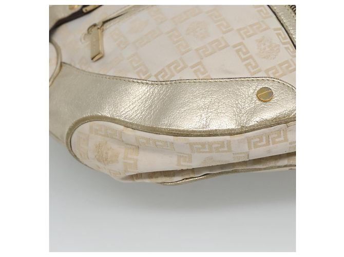 Borsa a spalla Gianni Versace in tela e pelle bianca dorata Auth bs23095 Bianco D'oro - vista 15