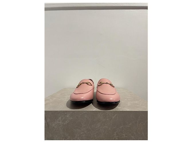 Mules e zoccoli GUCCI T.EU 36.5 Pelle Rosa - vista 2