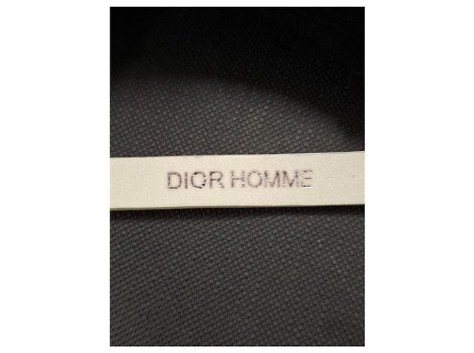 Christian Dior Bracciale in pelle bianca con logo Dior Homme Bianco Crudo - vista 7