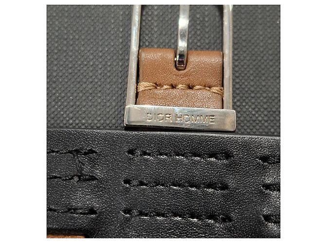 Christian Dior Bracciale spesso in pelle nera Dior Homme Nero - vista 4