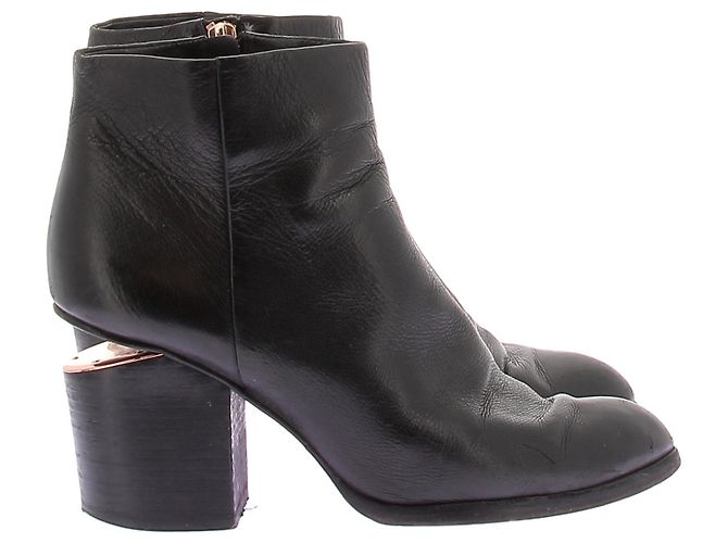 Botas ankle ALEXANDER WANG T.EU 38.5 Couro Preto - vista 2