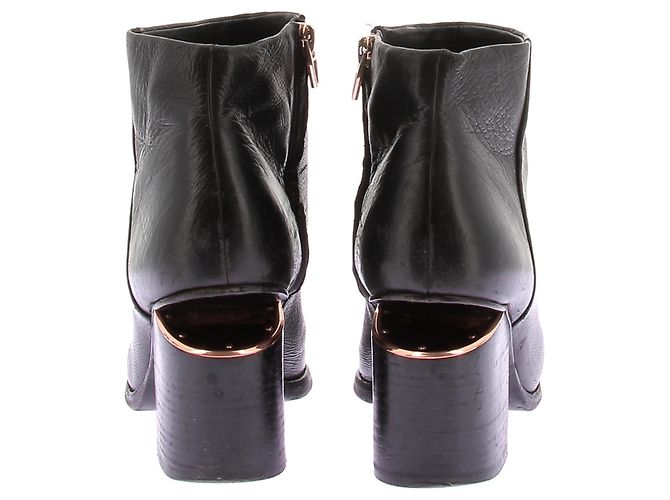 Botas ankle ALEXANDER WANG T.EU 38.5 Couro Preto - vista 5