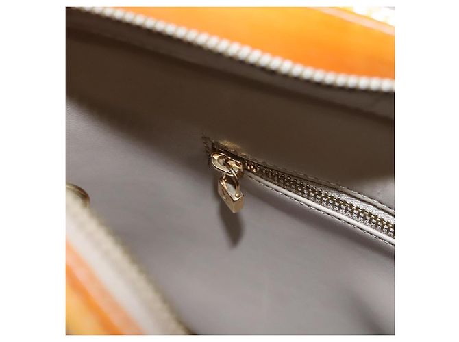 LOUIS VUITTON Monogram Vernis Sac à main Houston Beige M91004 LV Auth BA742 - vue 22