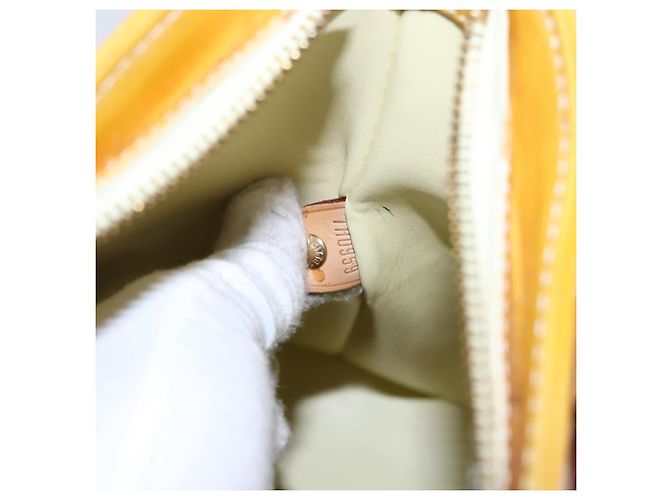 LOUIS VUITTON Monogram Vernis Houston Borsa a Mano Giallo Lime M91055 LV Auth BD751 D'oro - vista 24