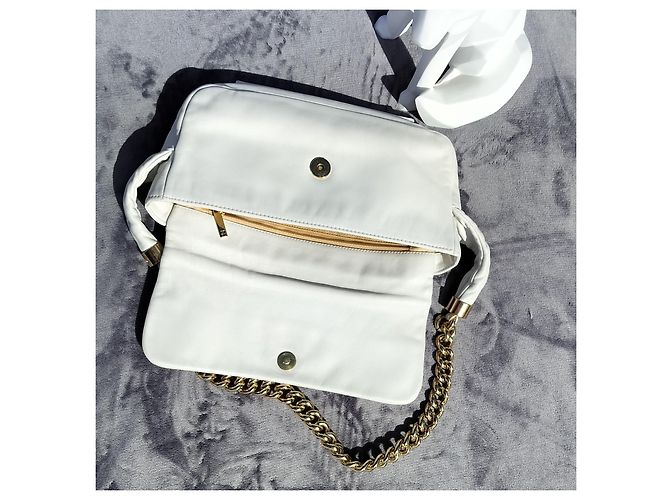 Timeless Chanel Vintage Weiße Tasche - Ansicht 4