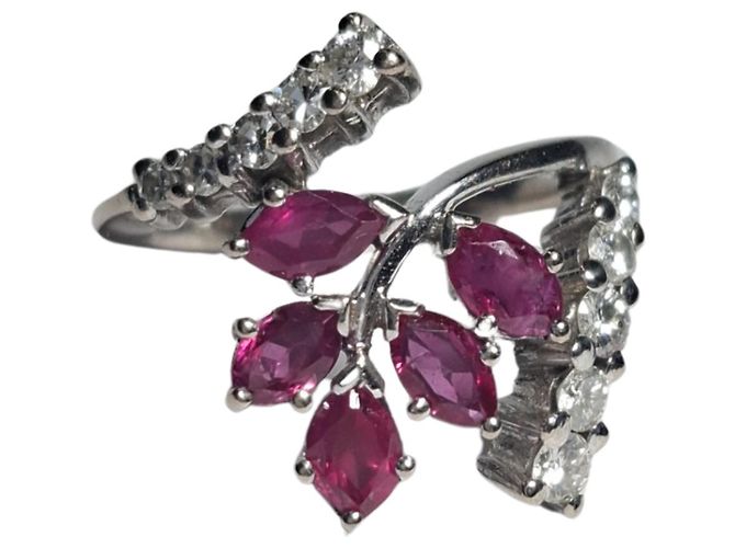 Autre Marque Anello Design Rubini e Diamanti Oro Bianco 18K - vista 5