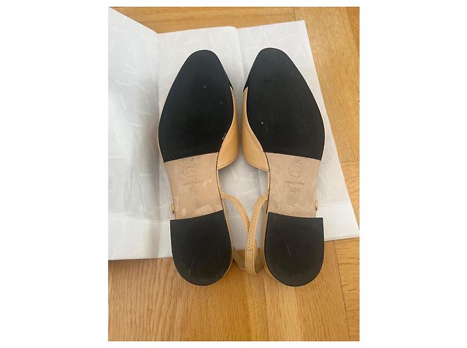 Sandali Slingback Chanel in pelle beige - vista 11