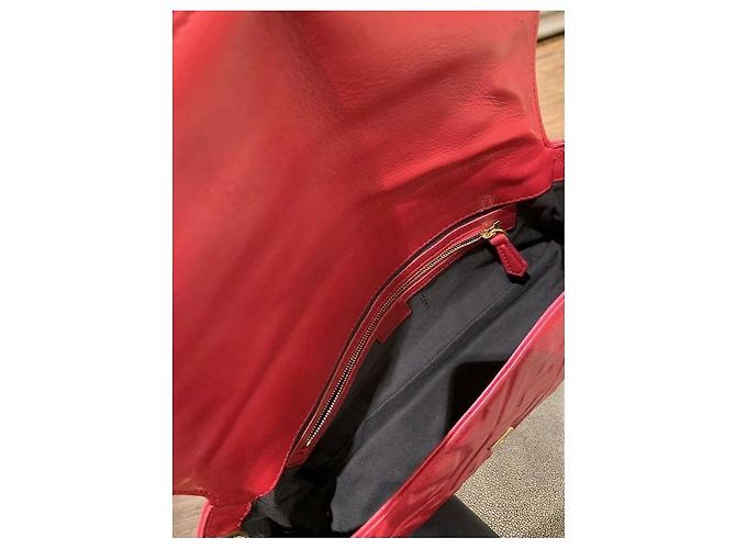 Borsa Fendi Baguette Mini in pelle rossa maxi logo Rosa - vista 5