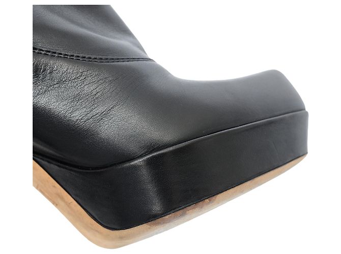 Louis Vuitton Botas altas con acentos de perlas falsas Negro - vista 8