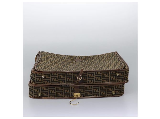 FENDI Zucca Capa de Tecido para Roupas Marrom Auth fm4432 - vista 11