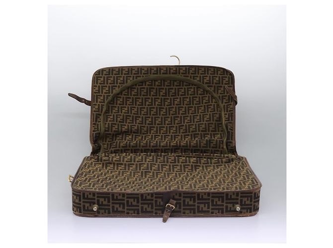FENDI Zucca Capa de Tecido para Roupas Marrom Auth fm4432 - vista 22