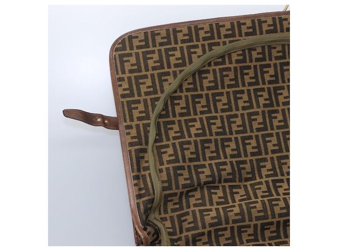 FENDI Zucca Capa de Tecido para Roupas Marrom Auth fm4432 - vista 23