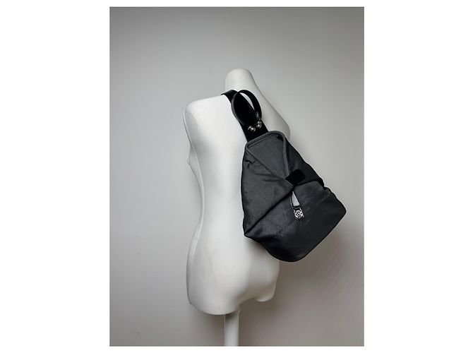 Vintage Loewe Madrid Leder Umhängetasche / Rucksack Schwarz - Ansicht 2