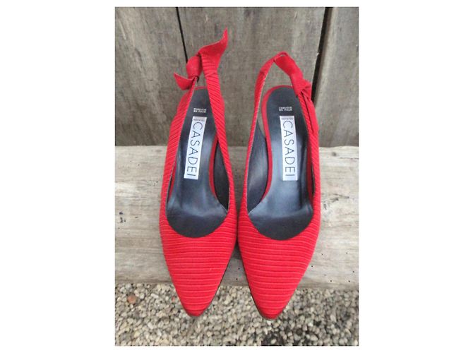 Casadei Pumps Rot Textil und Leder 8 cm Absatz - Ansicht 3