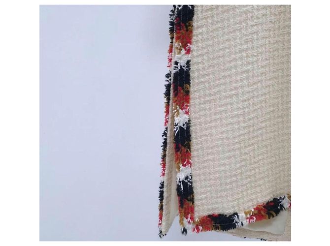 Chanel Collectible 2007 Fall Ecru Tweed Jacket 38 FR Cream - view 6