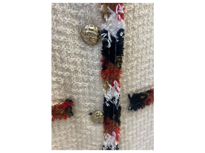 Chanel Collectible 2007 Fall Ecru Tweed Jacket 38 FR Cream - view 7