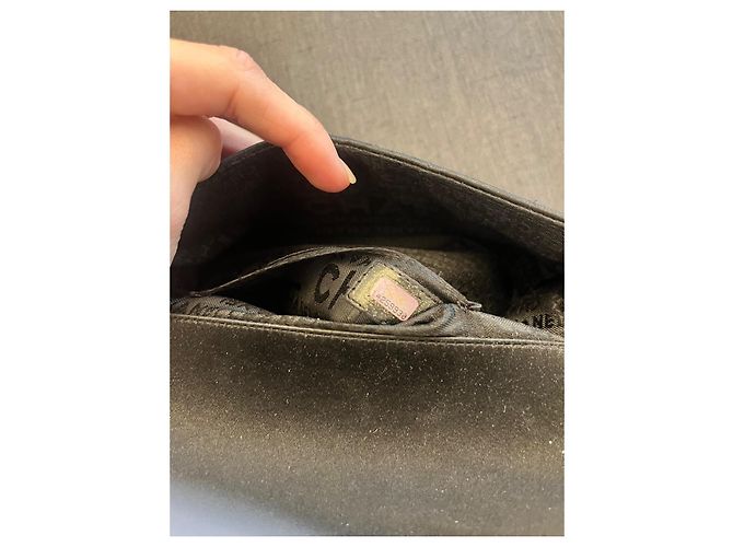 Chanel Chocolate bar raso nero - vista 4
