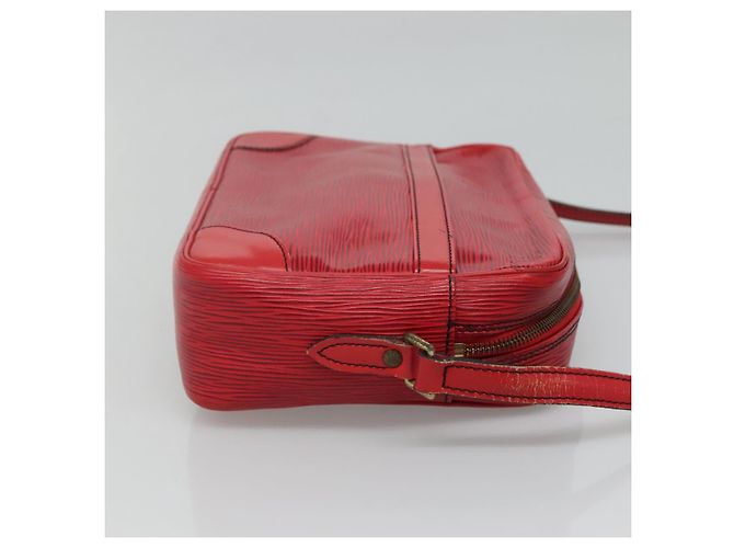 LOUIS VUITTON Borsa a Spalla Epi Trocadero 23 Rossa M52307 LV Auth BD731 Rosso - vista 3