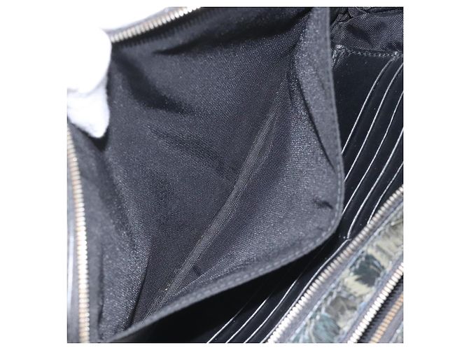 Bolsa clutch de couro preto e dourado Salvatore Ferragamo Auth bs23562 - vista 19