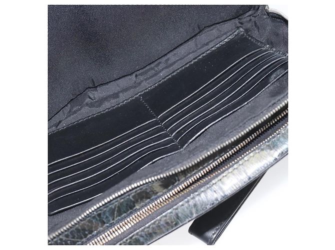 Bolsa clutch de couro preto e dourado Salvatore Ferragamo Auth bs23562 - vista 20