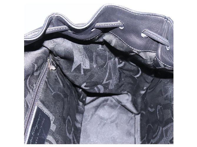 Zaino in pelle nera e argento Gancini di Salvatore Ferragamo Auth EC696 Nero - vista 25