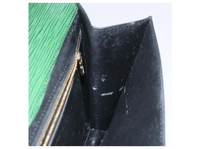 LOUIS VUITTON Epi Montaigne 27 Clutch Bag Green M52654 LV Auth EC712 - view 19