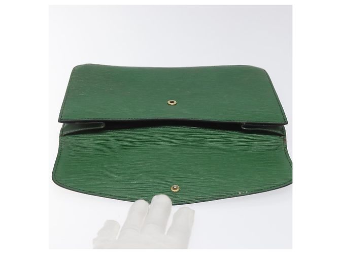 LOUIS VUITTON Epi Montaigne 27 Clutch Bag Green M52654 LV Auth EC712 - view 8