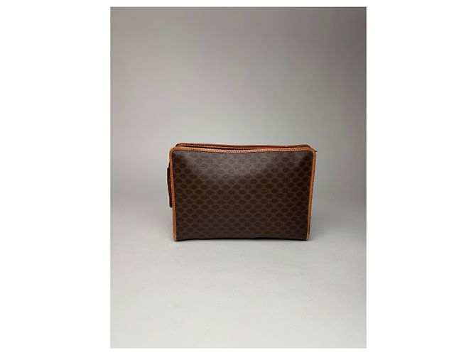 Triomphe Céline Clutch in pelle monogramma vintage Celine Paris marrone - vista 2