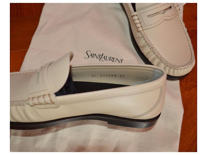 Cassandre loafers Saint Laurent - view 3