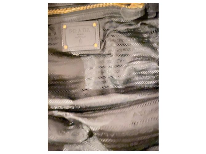 Gaufre Borsa a mano Prada in nylon nero - vista 5