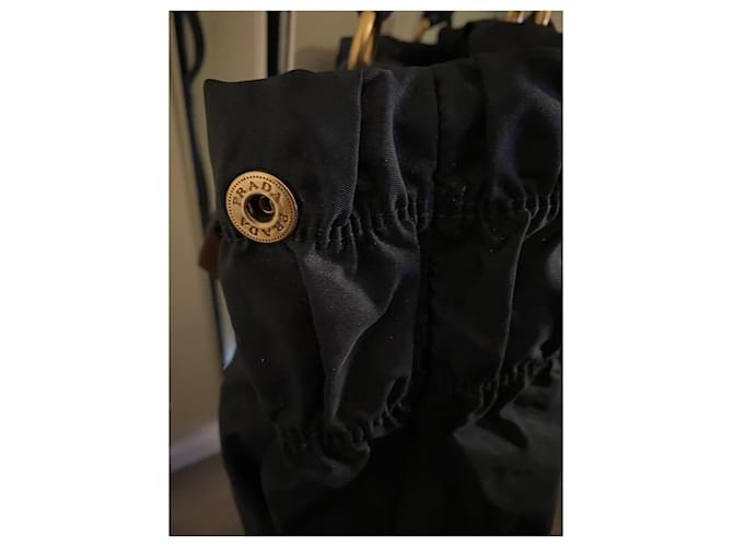 Gaufre Borsa a mano Prada in nylon nero - vista 7