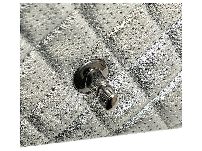 Chanel Mini perforato in agnello argento Punch Flap - vista 8