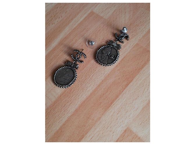 Chanel Pendientes de edición limitada - vista 8