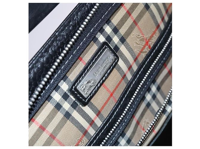 Autre Marque Borsa a mano in pelle nera Burberrys Auth bs23427 Nero - vista 11