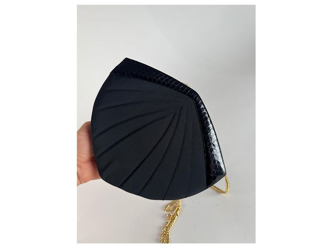 Vintage Givenchy 4G Tasche Schwarz - Ansicht 6
