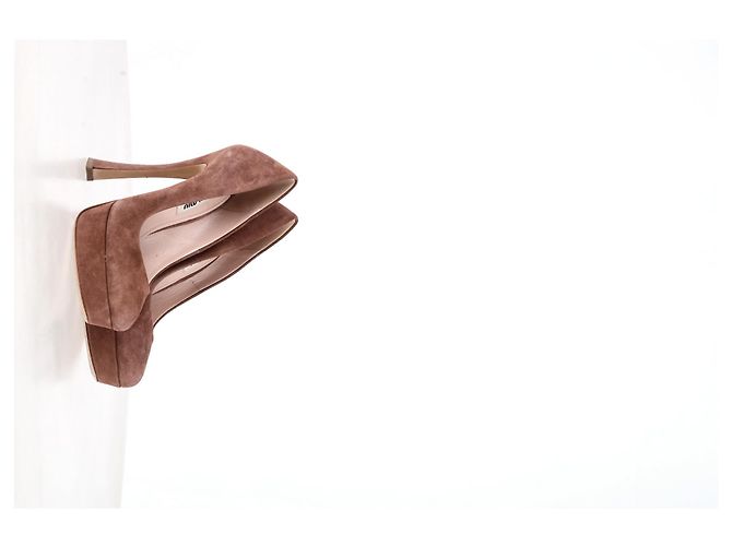 Miu Miu Décolleté con Piattaforma in Camoscio Marrone Rosso - vista 11