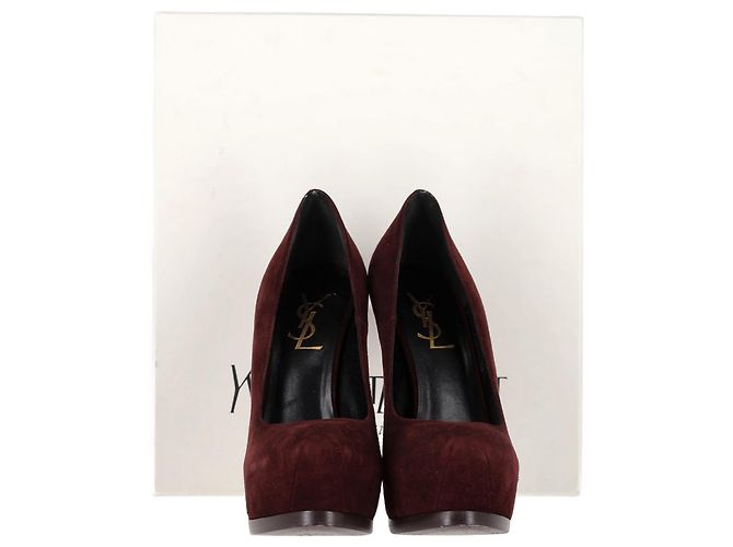 Décolleté a piattaforma Tribtoo di Saint Laurent in suede bordeaux Rosso Bordò - vista 7