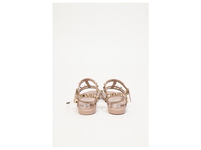 Valentino Garavani Sandali piatti Valentino Rockstud in gomma beige - vista 11