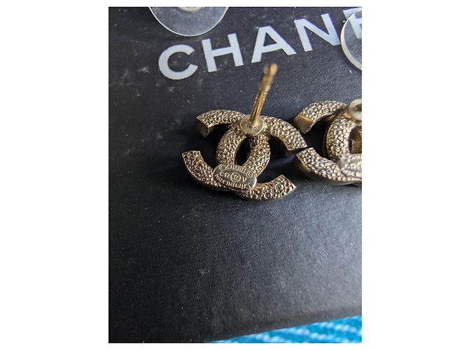 Chanel CC F17V Logo Cristallo GHW Coco Mark Orecchini Mini Classici Scatola Dorata D'oro - vista 10
