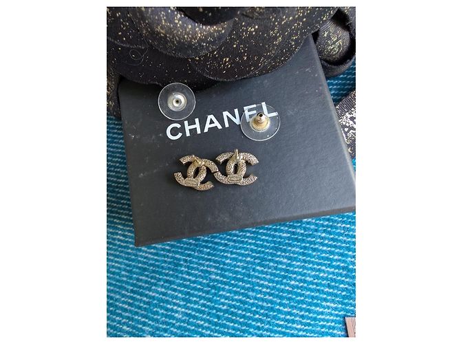 Chanel CC F17V Logo Cristallo GHW Coco Mark Orecchini Mini Classici Scatola Dorata D'oro - vista 8