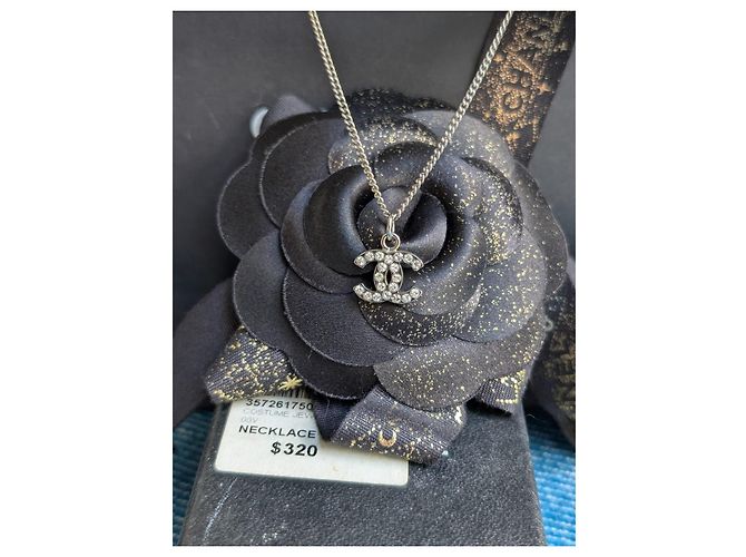 Chanel CC B10V collana classica senza tempo scatola cristallo ricevuta Argento - vista 2