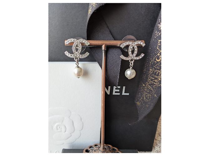 Chanel CC C22C Orecchini in Cristallo Perla SHW Pendenti Scatola Ricevuta Argento - vista 13