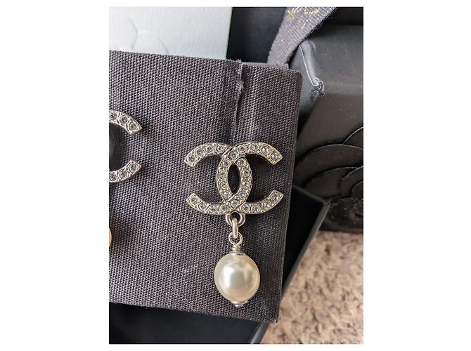 Chanel CC C22C Orecchini in Cristallo Perla SHW Pendenti Scatola Ricevuta Argento - vista 15