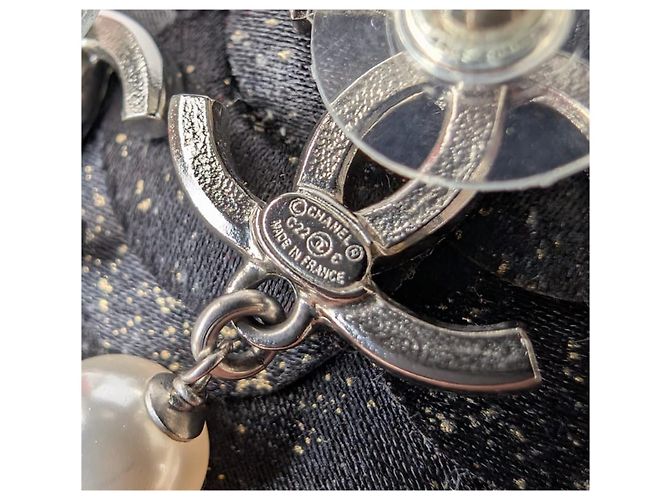 Chanel CC C22C Orecchini in Cristallo Perla SHW Pendenti Scatola Ricevuta Argento - vista 6