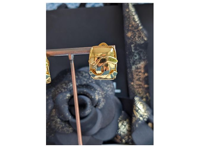 Orecchini vintage Chanel CC 95P Francia Parigi Logo Clips Rue Cambon Scatola - vista 13