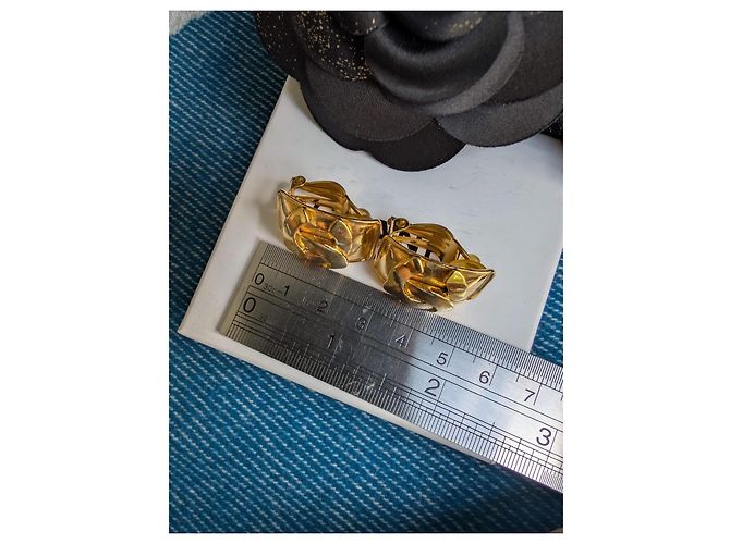 Orecchini vintage Chanel CC 95P Francia Parigi Logo Clips Rue Cambon Scatola - vista 6