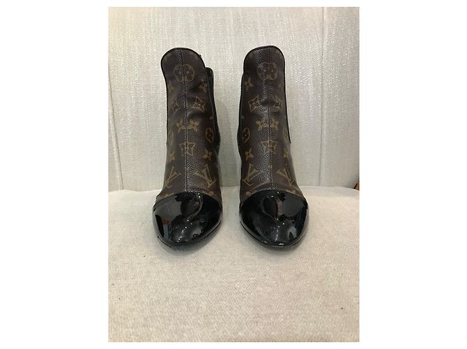 Stiefeletten LOUIS VUITTON T.EU 37.5 Leder Braun - Ansicht 2