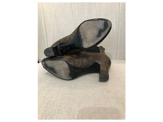 Stiefeletten LOUIS VUITTON T.EU 37.5 Leder Braun - Ansicht 6