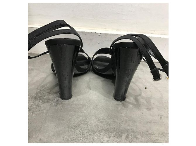 Sandali FENDI T.EU 38 Tessuto Nero - vista 3