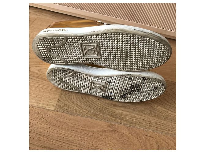 Sneaker LOUIS VUITTON T.EU 38.5 Leder Golden - Ansicht 6